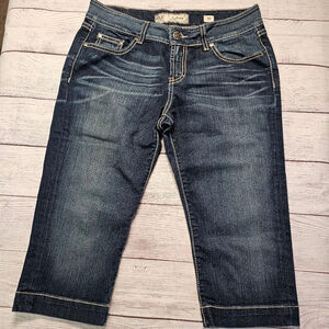 BKE sz 30 Capri jeans